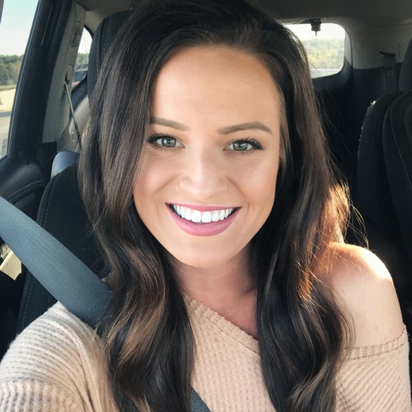 Meet your Posher, Tess - Picture 1 of 1